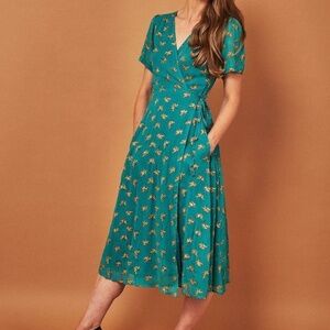 SYMBOLOGY Gingko Leaf Midi Wrap Dress in Emerald + Gold